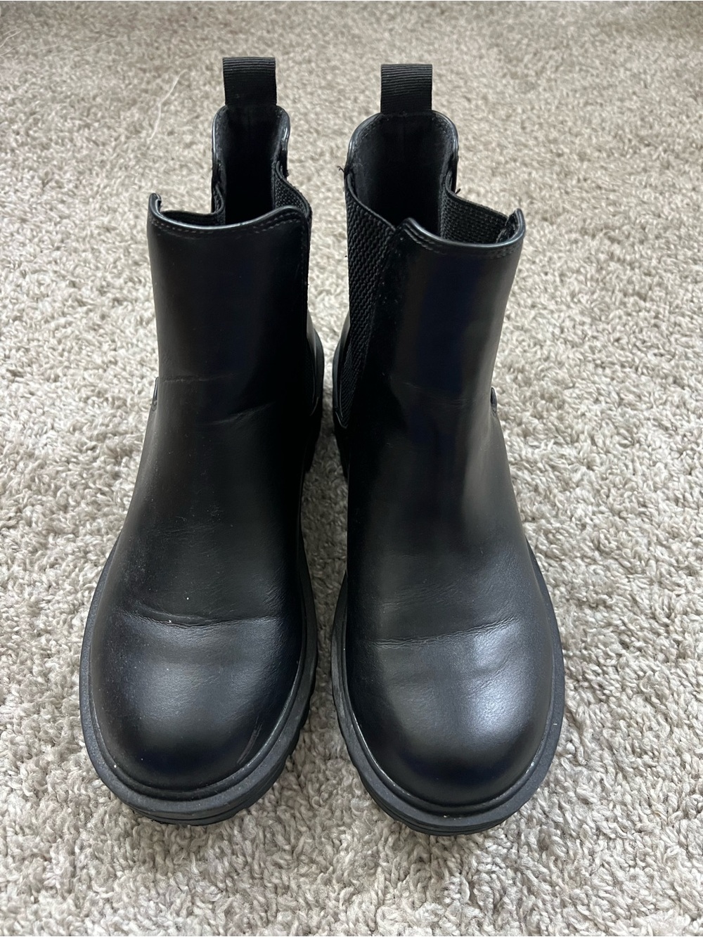 Children's Black Chelsea Boots with Easy Pull Tabs